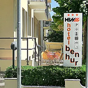 Beh Hur Hotel - dehor