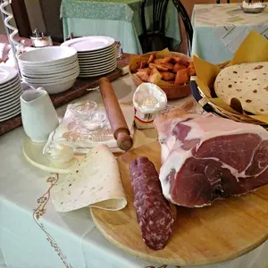 piadina and salami