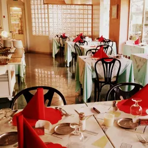 Restaurant - Conti Hotel